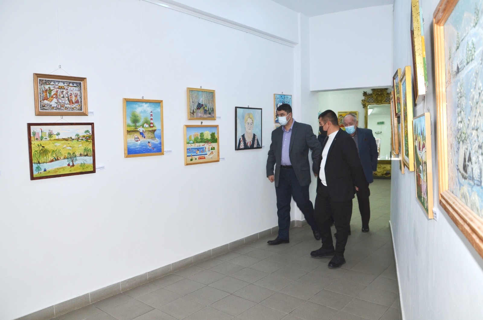 Expozitia Nationala de Arta Naiva (2).jpeg