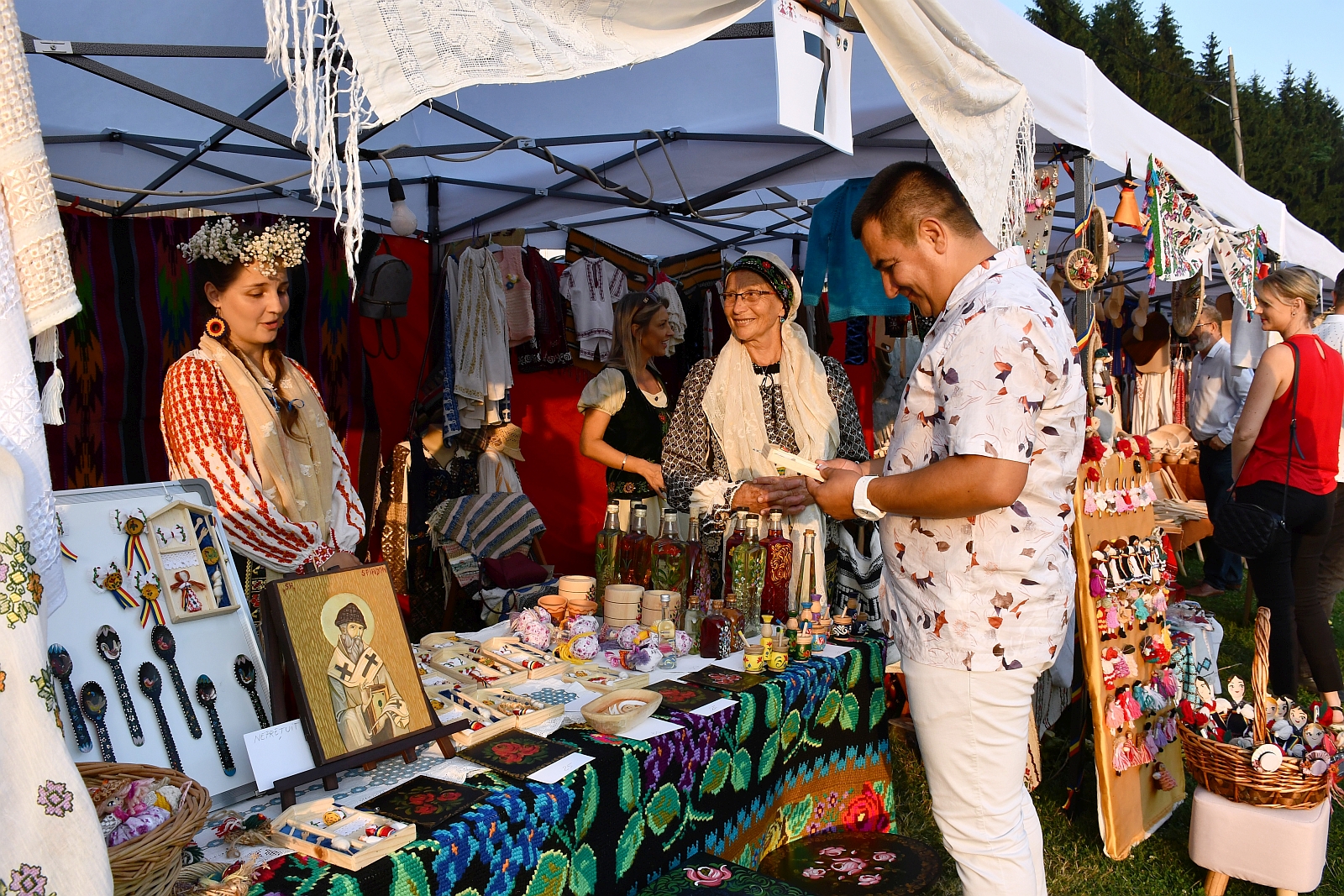 Festivalul Traditii Argesene Corbeni (17).JPG