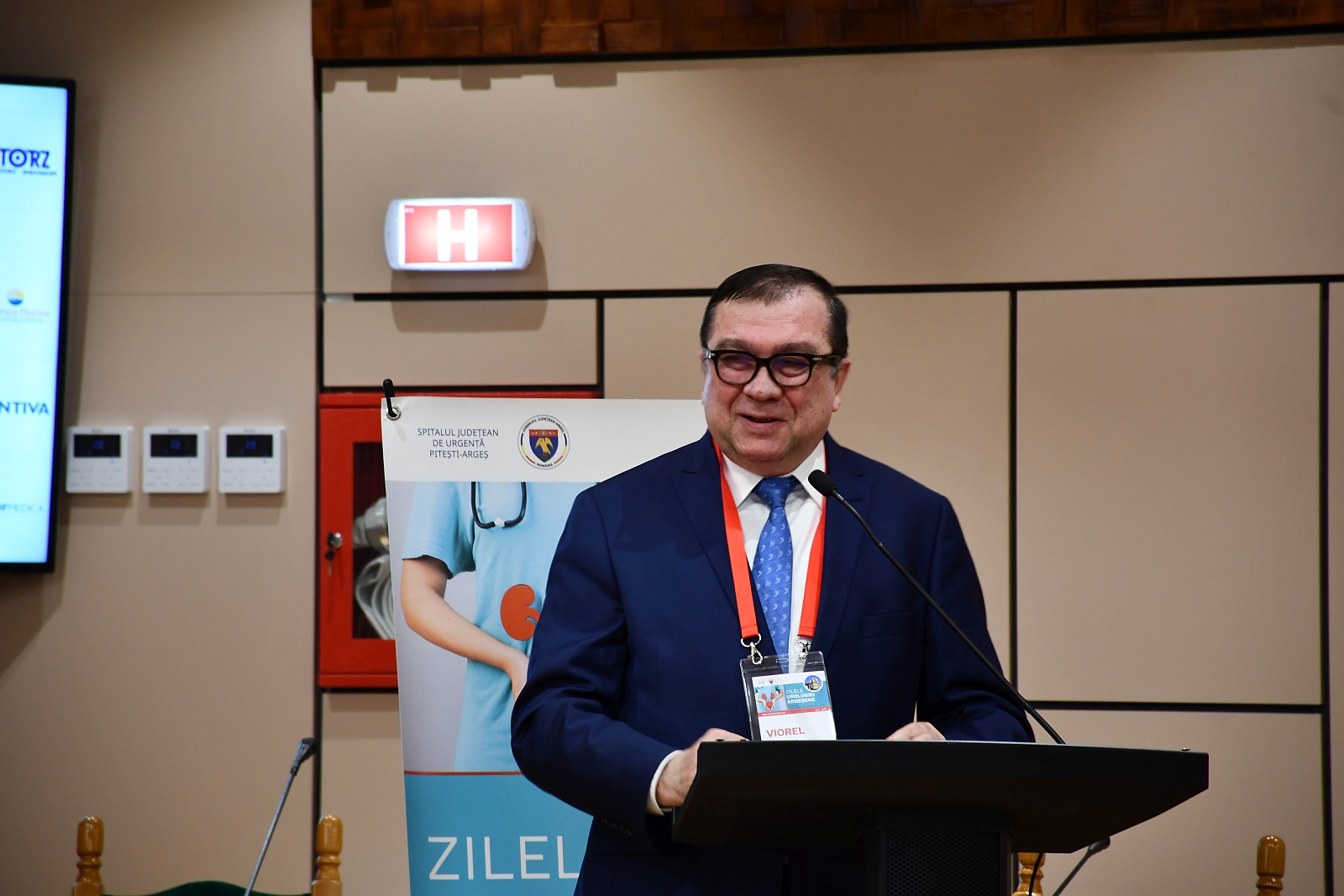 CJ Arges - Conferinta urologie (2).JPG