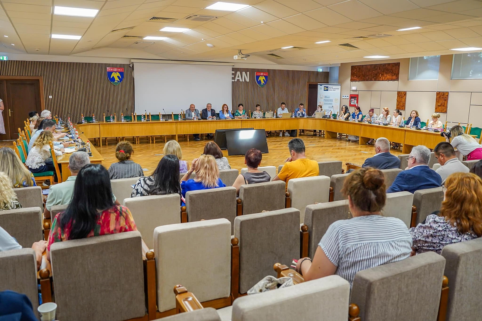 foto intalniri fonduri europene 4.jpg