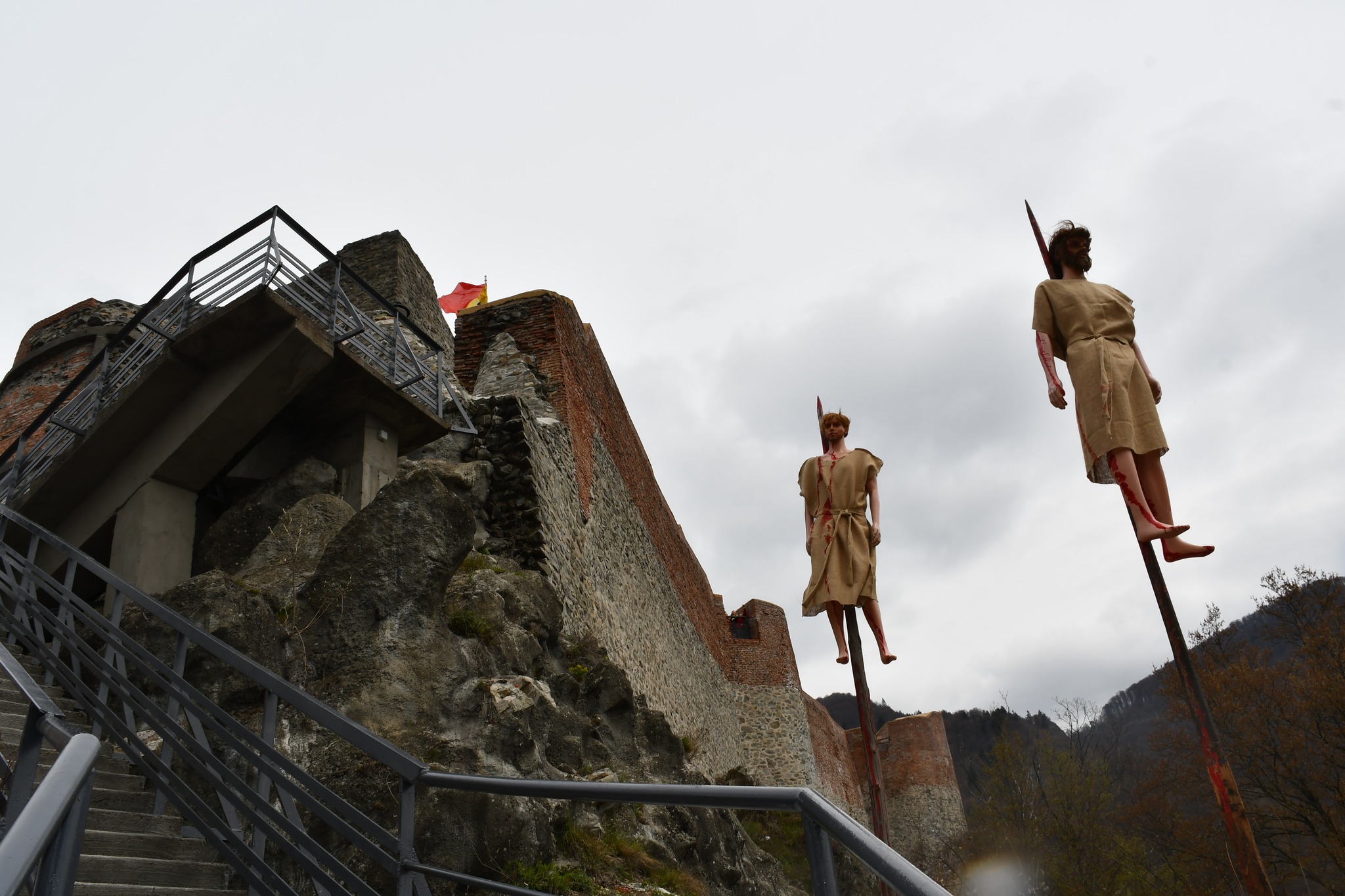 Cetatea Poienari 45.jpg