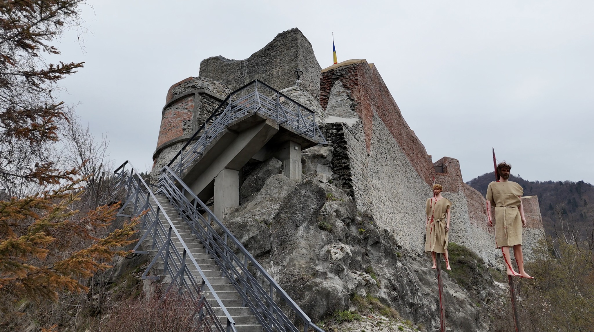 Cetatea Poienari 8.jpg