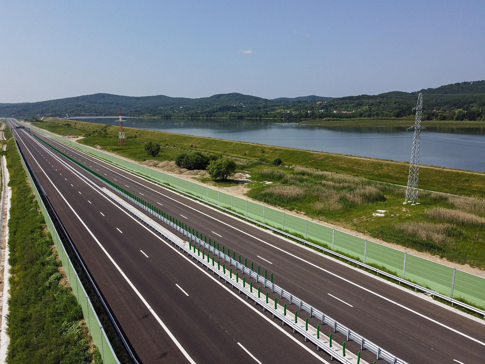 5d3b2235-9dc5-455e-be50-700543492c0e.jpg