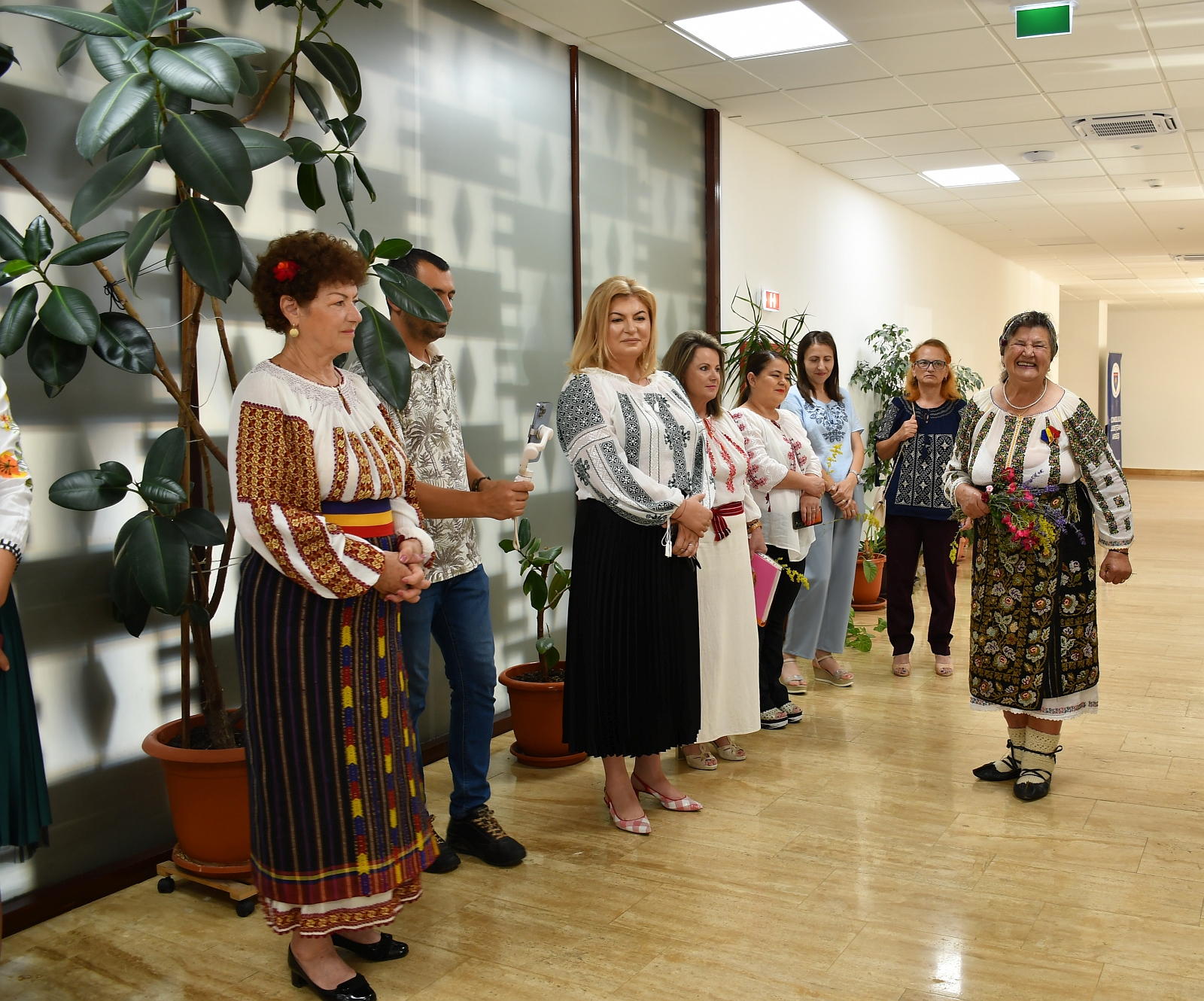 Ziua Universala a Iei 300.jpg