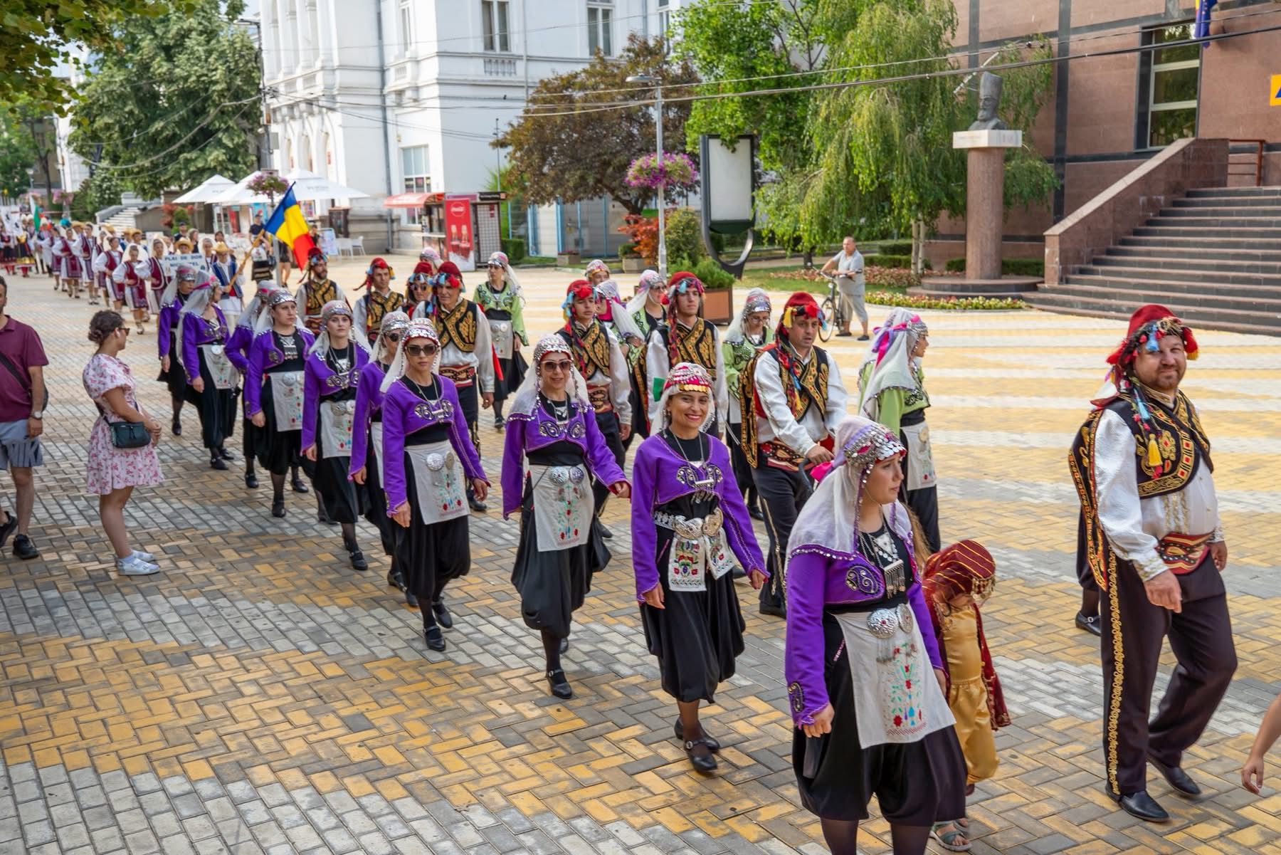 Foto_inchidere_festival_Carpati_6.jpg