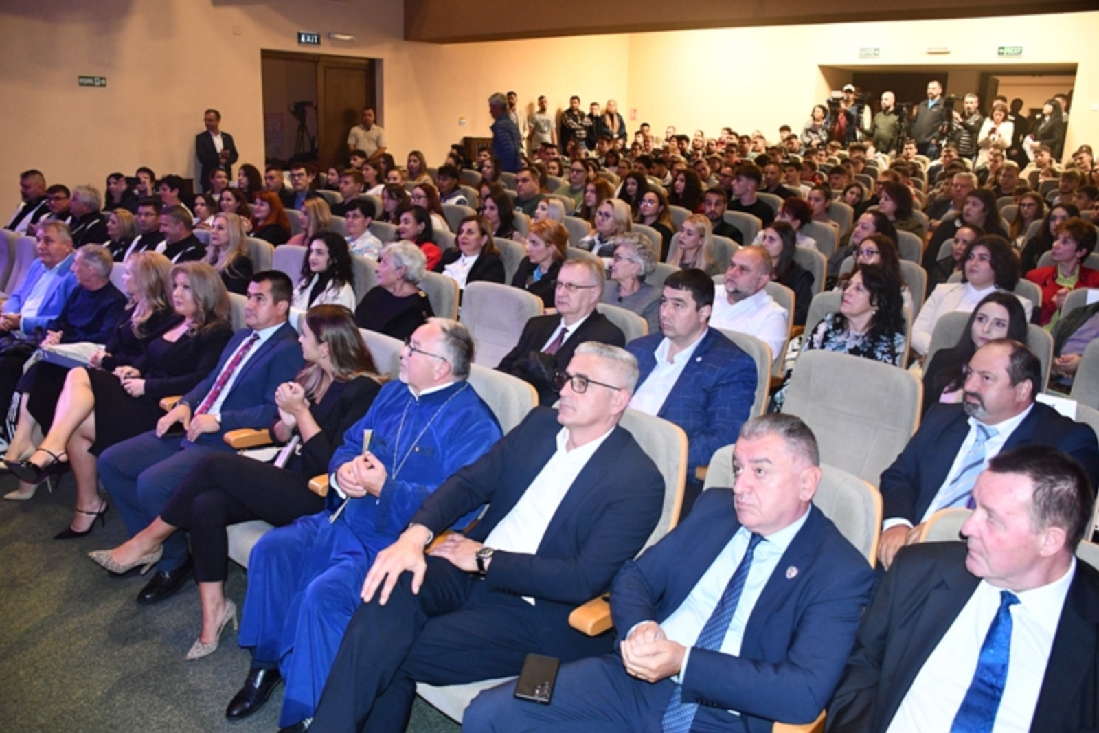 Deschiderea_anului_universitar_11.jpg
