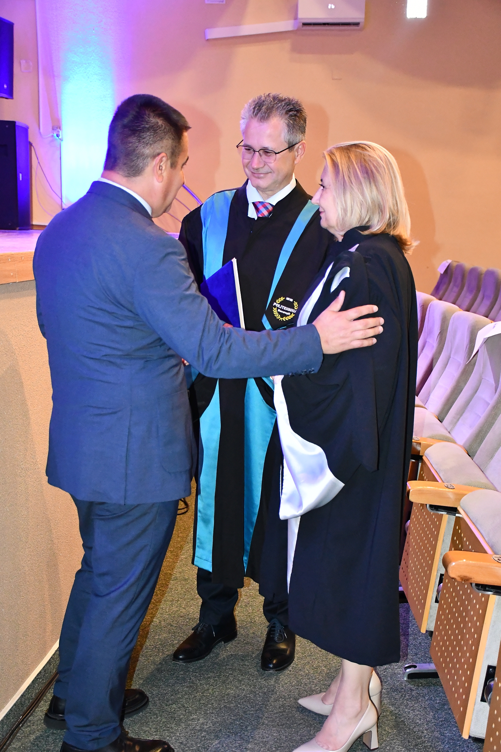 Deschiderea_anului_universitar_19.jpg