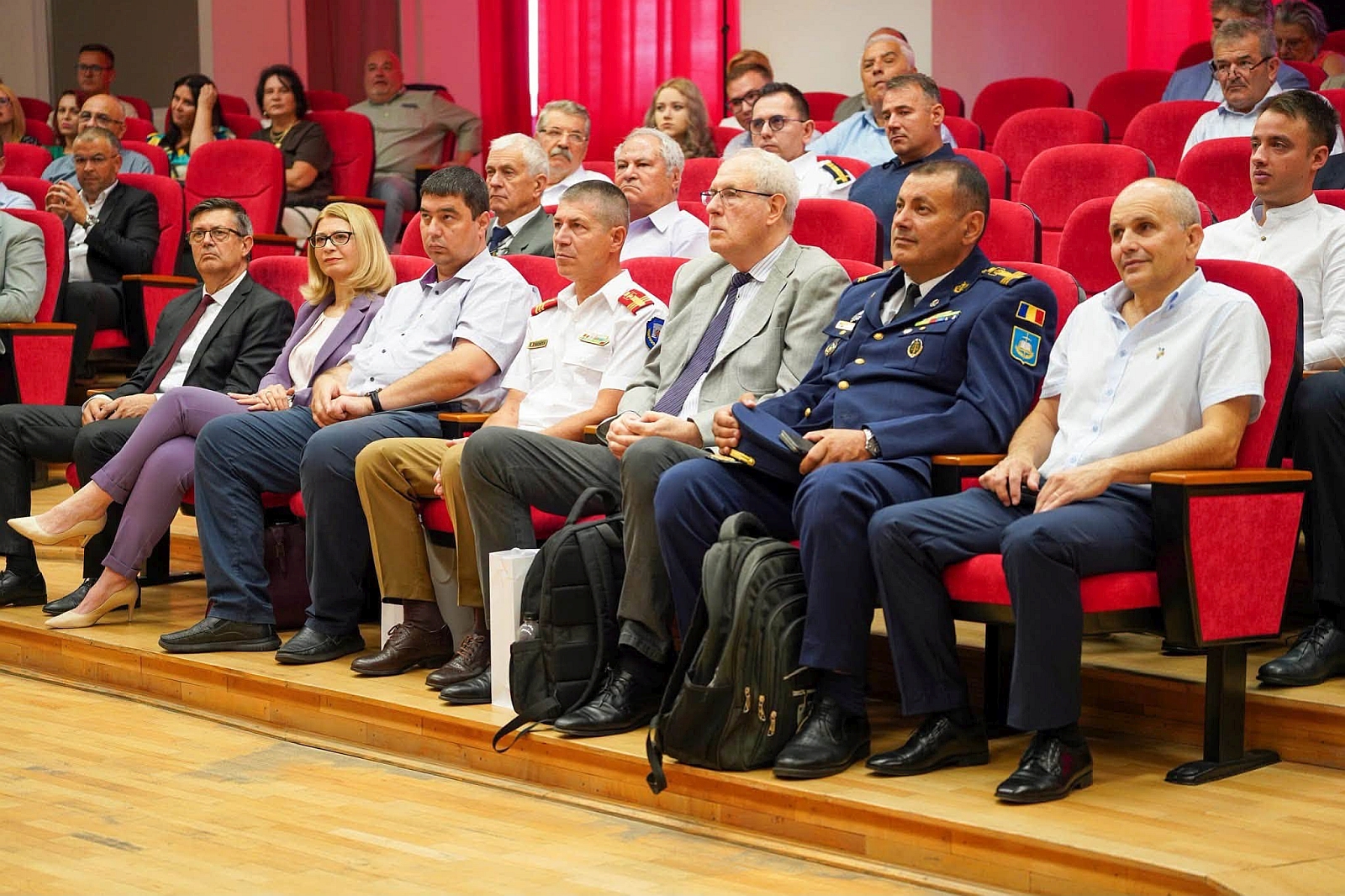 Simpozion_arhive_militare_3.jpg