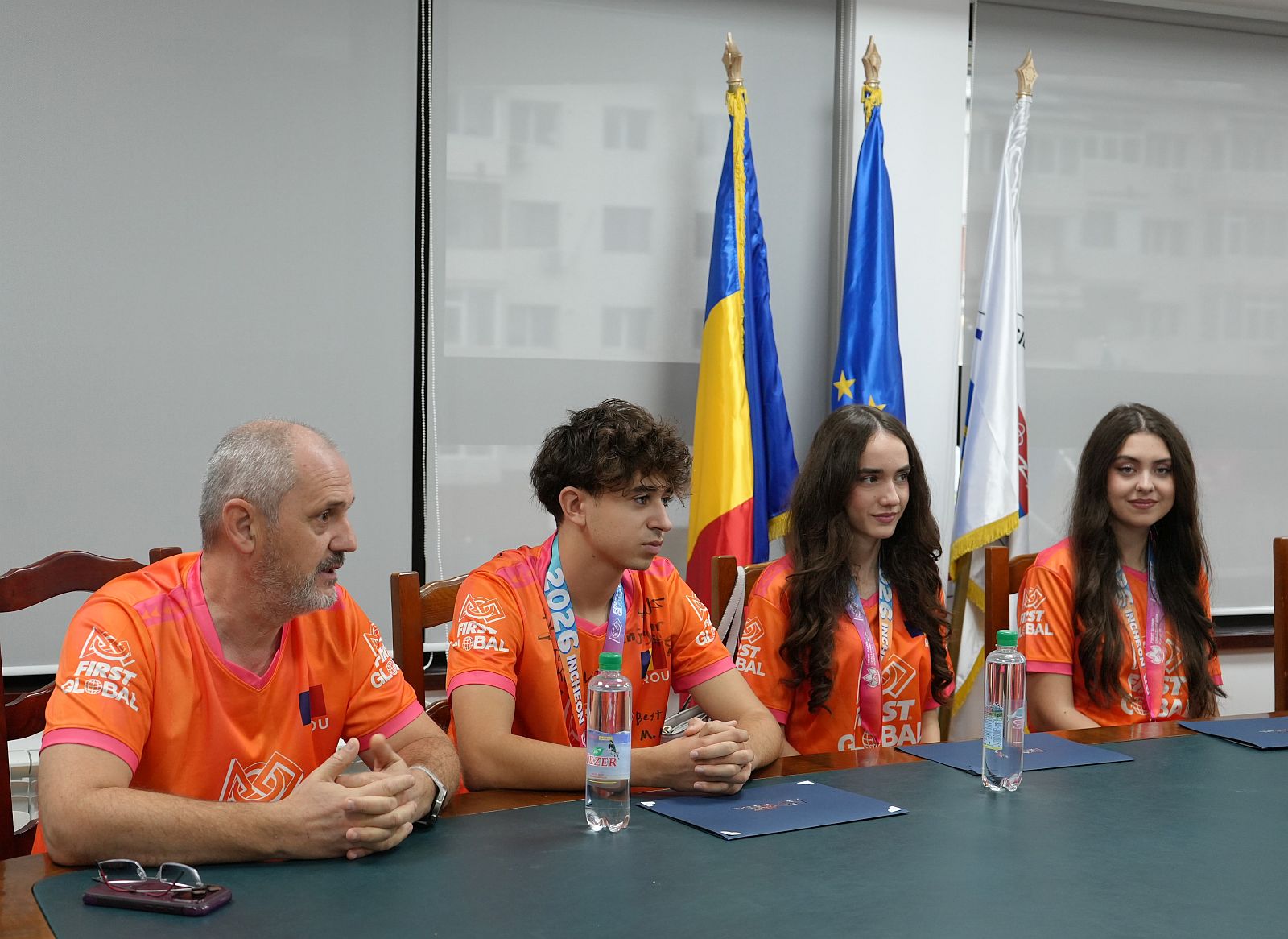 ROBOTICA_COLEGIUL_BRATIANU_21.jpg