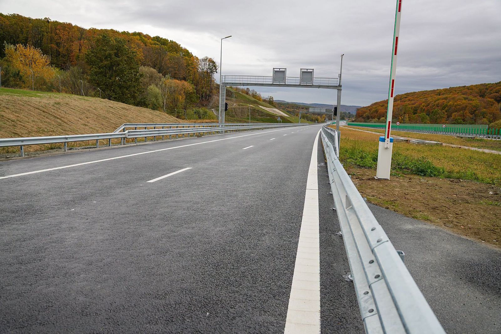Autostrada_Pitesti_Sibiu_6.jpg