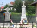 Monumentul-Eroilor-1-800x600.jpg - 