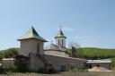 Balilesti_Curte_Mares_Bajescu.JPG - 