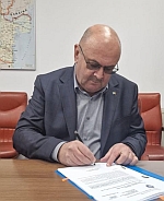 Presedintele CJ Argeș a semnat contractul pentru finanțarea proiectului „Renovarea energetică moderată pentru sediul Regiei Autonome Județene de Drumuri Argeș
