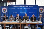 Cetatea Poienari a fost recucerită... de turiști